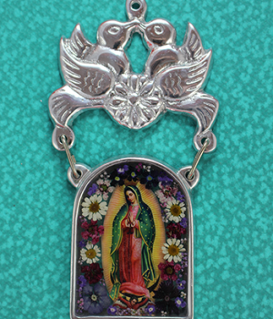 09-IM Imagen Chica Palomas Pewter